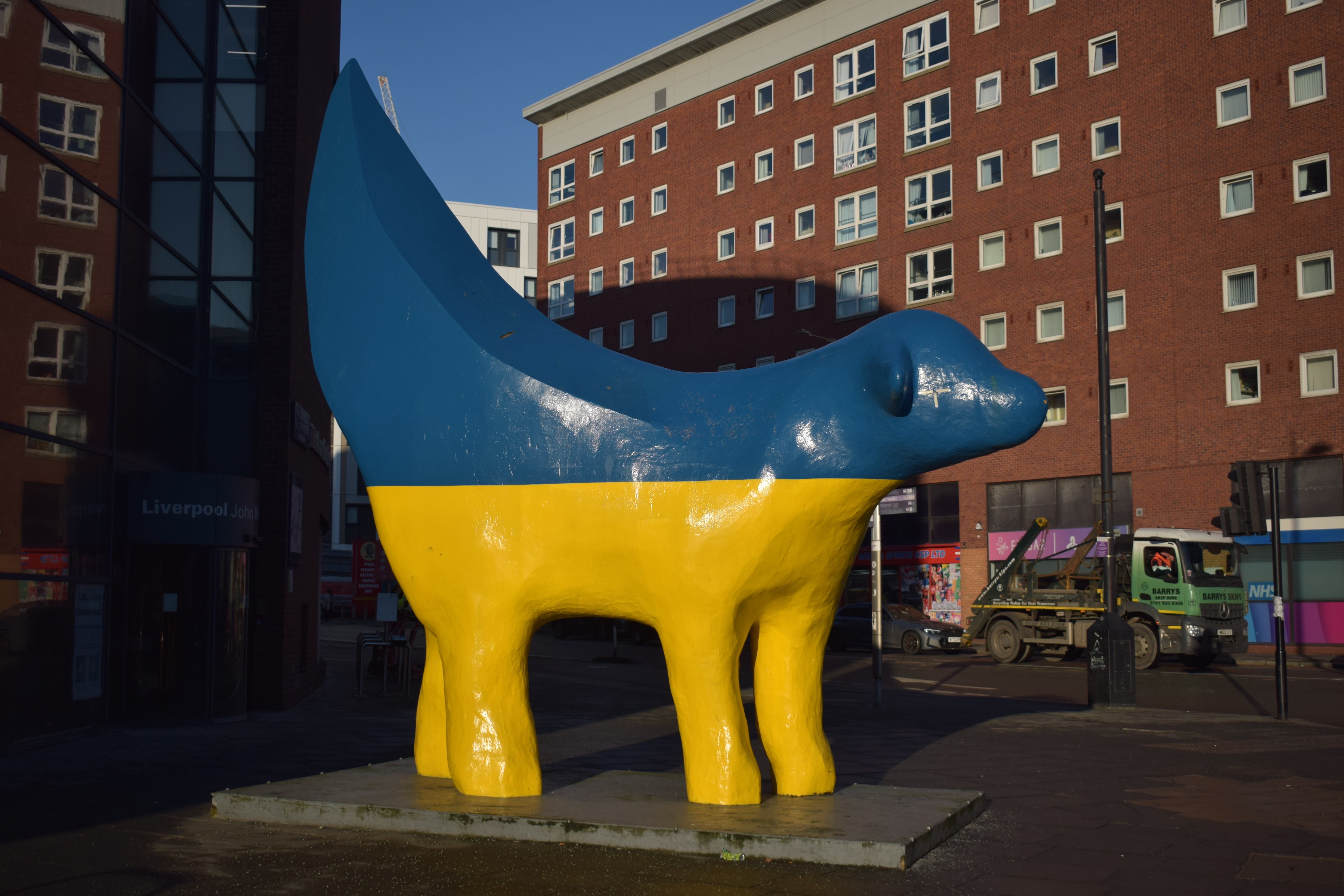 The SuperLambanana Statue
